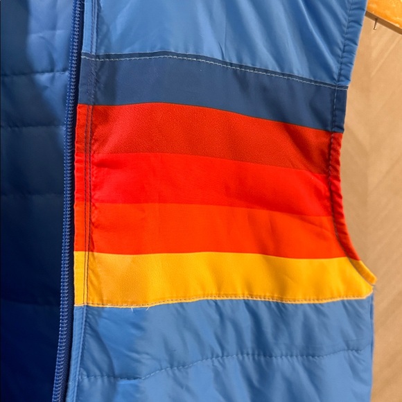 Colorful Striped Puffer Vest - Picture 5 of 6
